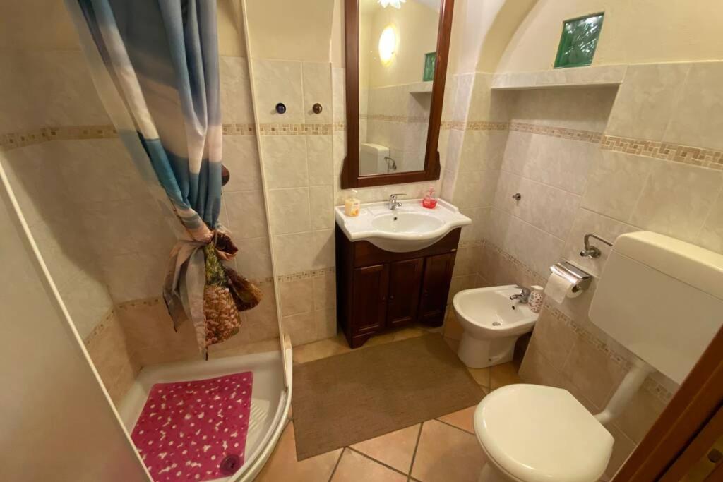Alloggio Per Vacanze A Isolabona 外观 照片