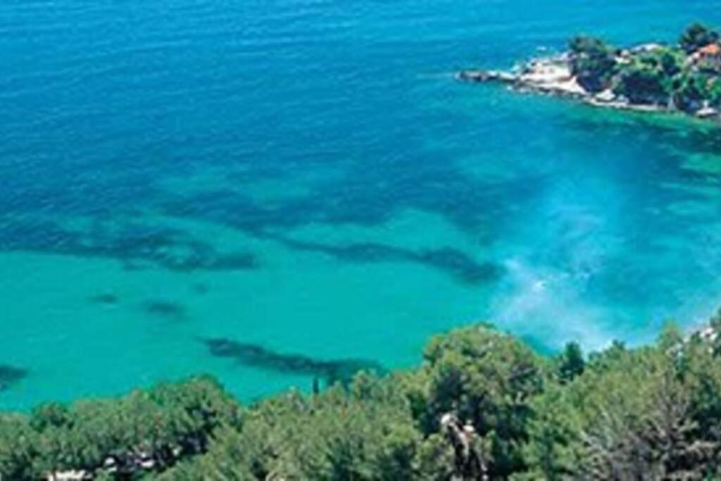 Alloggio Per Vacanze A Isolabona 外观 照片